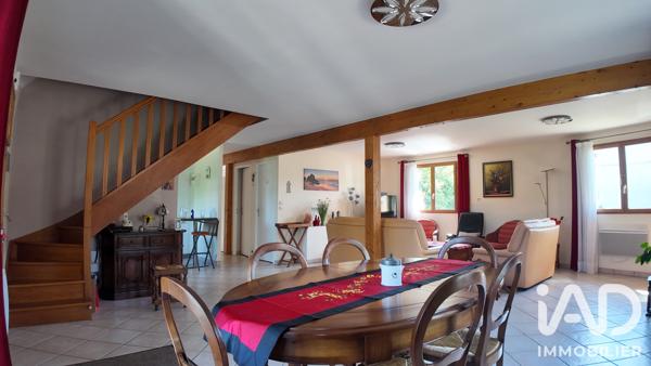 Maison à vendre 5 pièces 182 m² Challes-les-Eaux