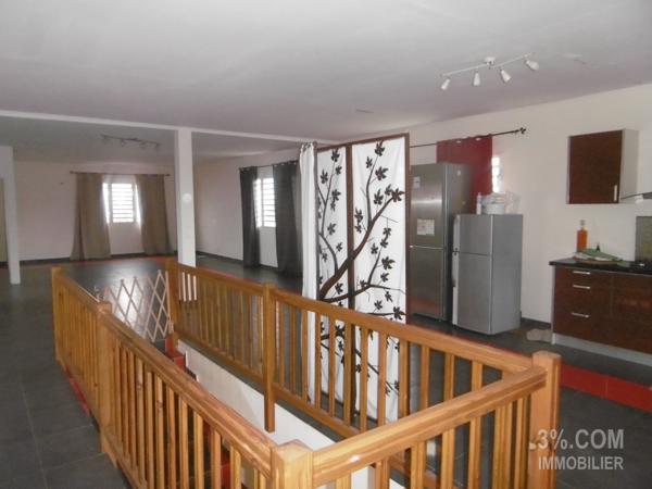 immeuble indépendant de 274m² à Ste Suzanne Sainte-Suzanne (97441)