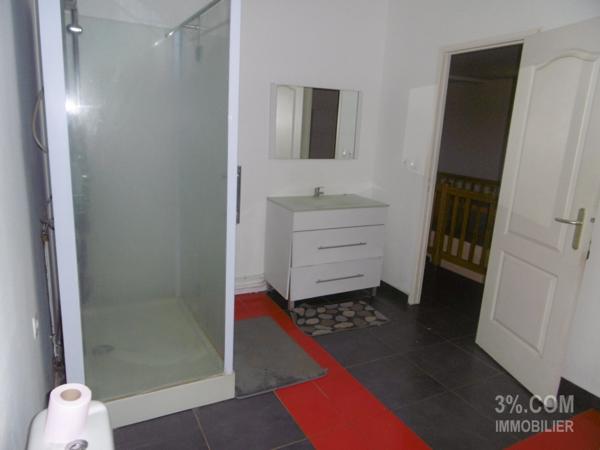 immeuble indépendant de 274m² à Ste Suzanne Sainte-Suzanne (97441)