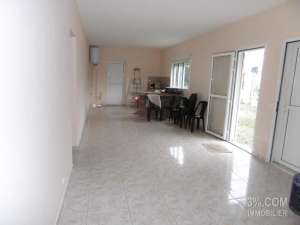 immeuble indépendant de 274m² à Ste Suzanne Sainte-Suzanne (97441)