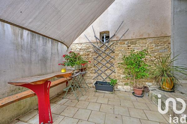 Maison 5 pièces de 180 m² à Générac (30510)