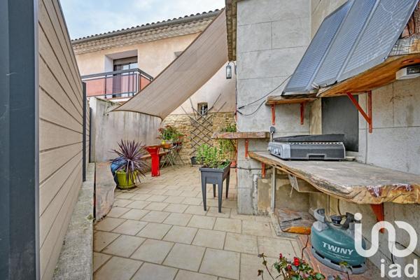 Maison 5 pièces de 180 m² à Générac (30510)