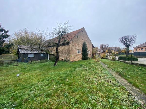 3%.COM Corps de ferme avec dépendance de 230m2 sur 8 ares  Stutzheim-Offenheim (67370)