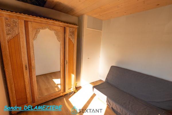 Maison avec sous sol, jardin, garage