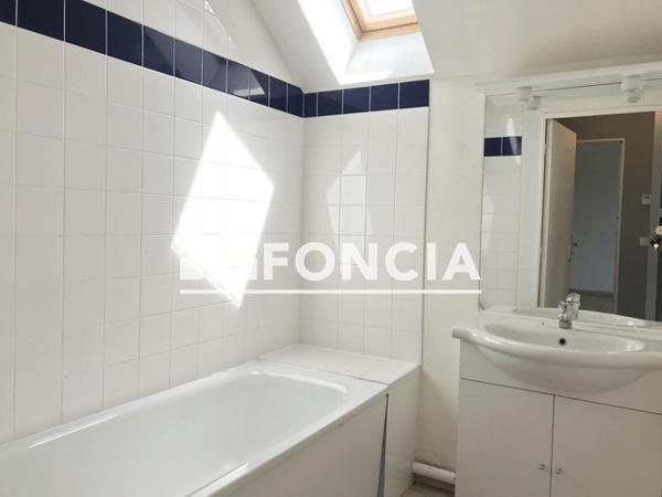 Location Appartement 3 pièces 72.95 m² - 685 RUE DES ESTINGANTS Beuzeville 27210