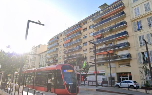 Appartement à vendre    1 pièce • 17,41 m2 Nice