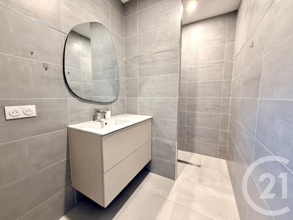 Maison à vendre  6 pièces - 172 m2 LA CHAPELLE SUR ERDRE - 44