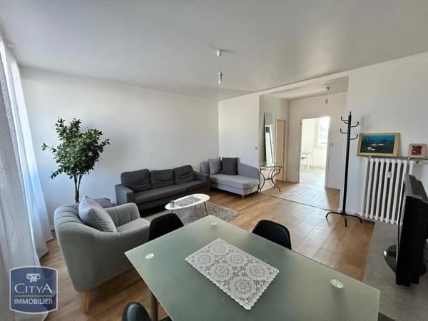 Location appartement 3 pièces de 67.69m²