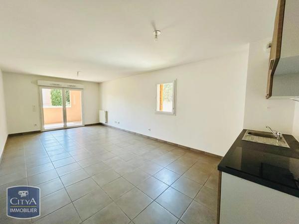 Appartement à louer 3 pièces 64.52m² Martigues (13500)