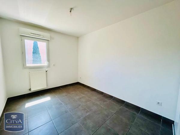 Appartement à louer 3 pièces 64.52m² Martigues (13500)