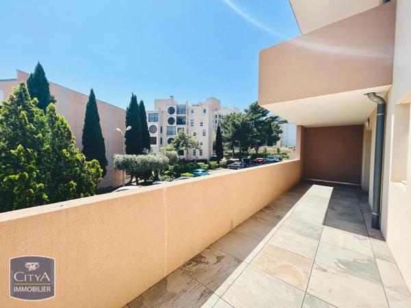 Appartement à louer 3 pièces 64.52m² Martigues (13500)