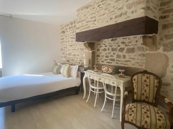 4 Chambres d'hotes dans une maison de charme et de caractère 161m² + terrain de 1124m² 113 100 €