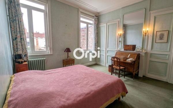 Maison à vendre    6 pièces • 205 m2 Lille