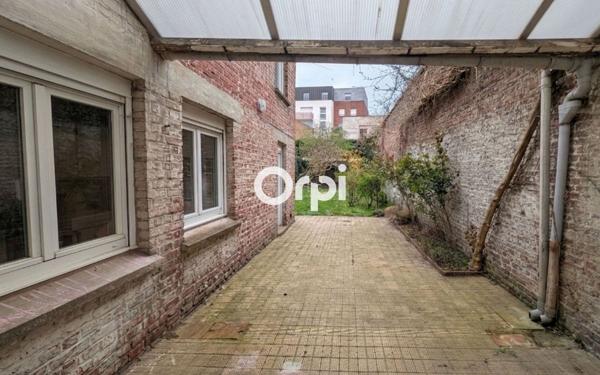 Maison à vendre    6 pièces • 205 m2 Lille