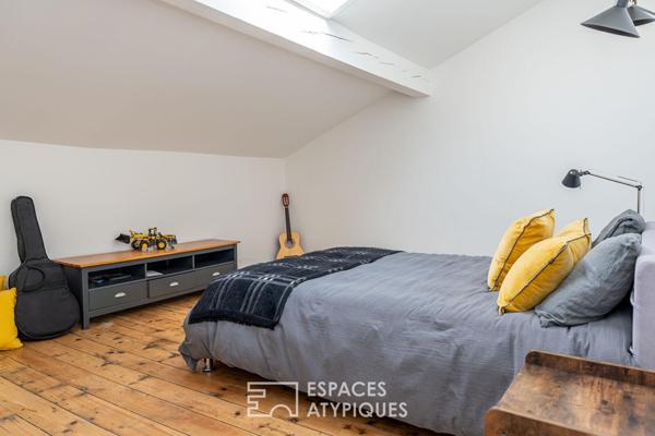 Grande maison bourgeoise rénovée avec jardin et piscine en centre ville