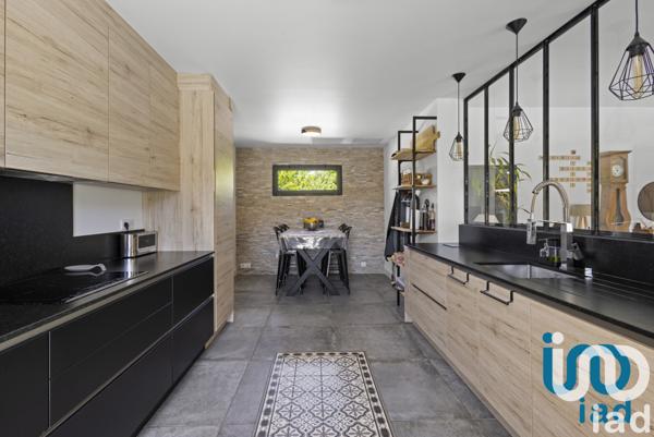 Maison à vendre 6 pièces 160 m² Rognes