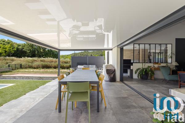 Maison à vendre 6 pièces 160 m² Rognes