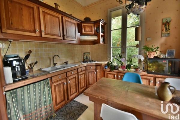 Demeure 8 pièces de 224 m² à Meschers-sur-Gironde (17132)