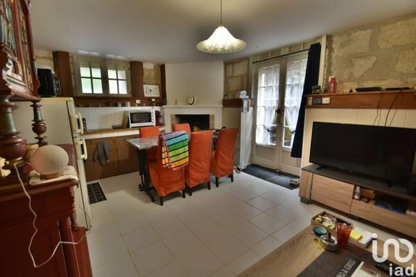 Demeure 8 pièces de 224 m² à Meschers-sur-Gironde (17132)