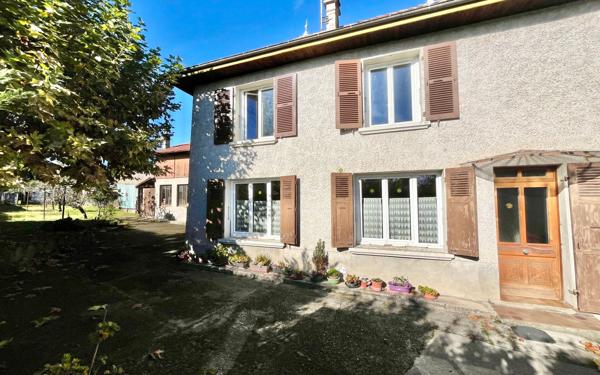 Maison à vendre    5 pièces •  Les Avenières