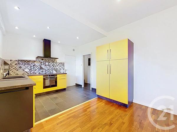 Maison à vendre  6 pièces - 109 m 2   MONTBELIARD  - 25