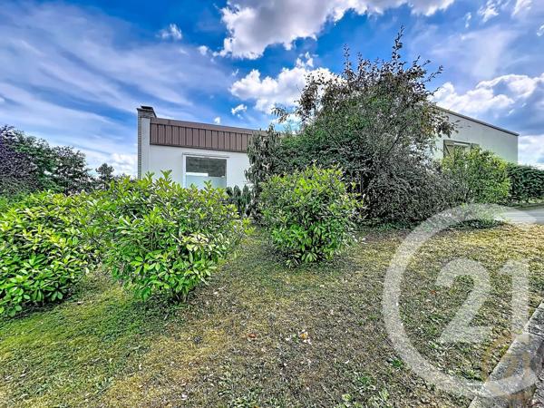 Maison à vendre  6 pièces - 109 m 2   MONTBELIARD  - 25