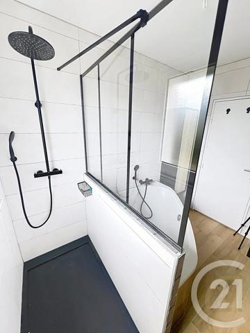 Maison à vendre  6 pièces - 109 m 2   MONTBELIARD  - 25