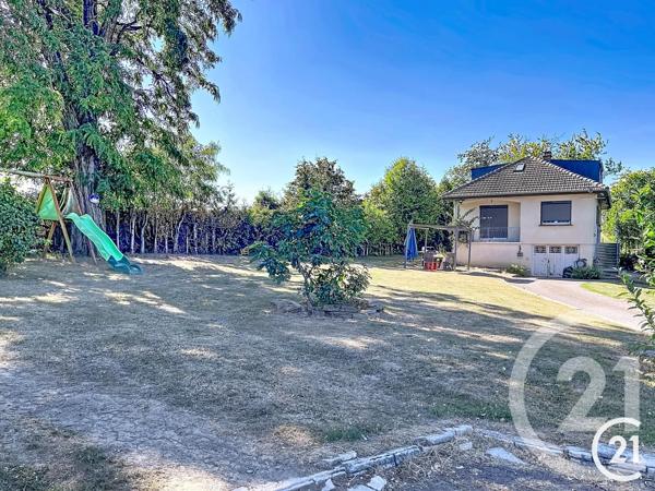 Maison à vendre  6 pièces - 109 m 2   MONTBELIARD  - 25