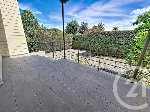 Maison à vendre  6 pièces - 109 m 2   MONTBELIARD  - 25