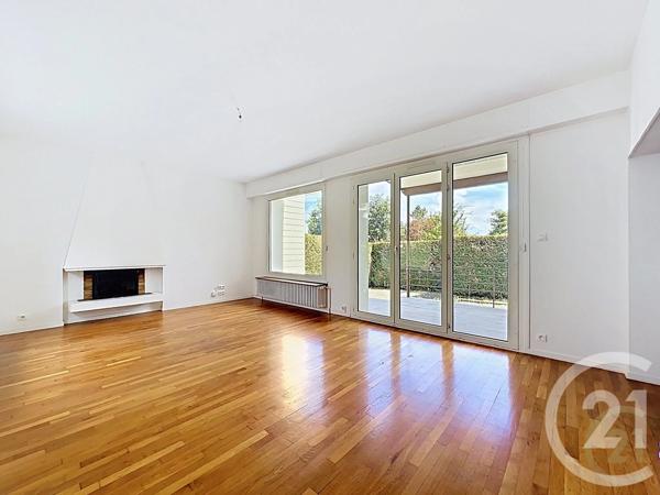 Maison à vendre  6 pièces - 109 m 2   MONTBELIARD  - 25