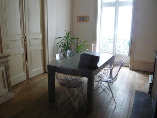 Appartement Nantes 4 pièce(s) 132.90 m2,  
Nantes 44000