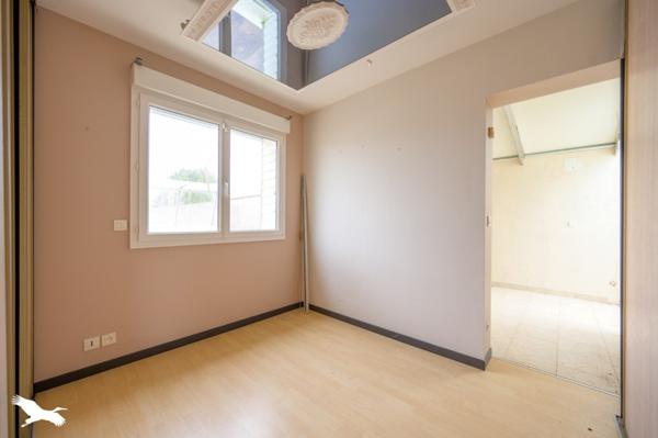 Maison à vendre 199 470 € Sainte-Soulle 6 p 148 m² DPE E