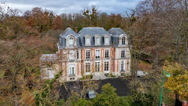 Château à vendre 30 pièces à REIMS (51)