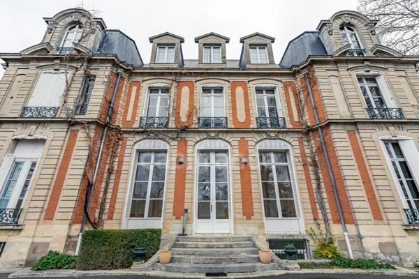 Château à vendre 30 pièces à REIMS (51)