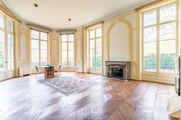 Château à vendre 30 pièces à REIMS (51)