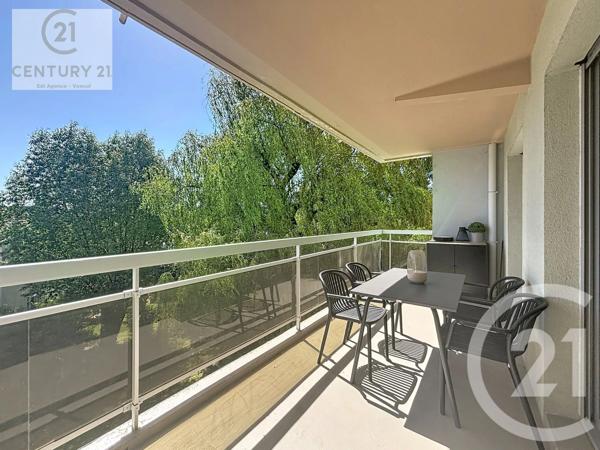Appartement F2 à vendre  2 pièces - 47,98 m 2   VESOUL  - 70