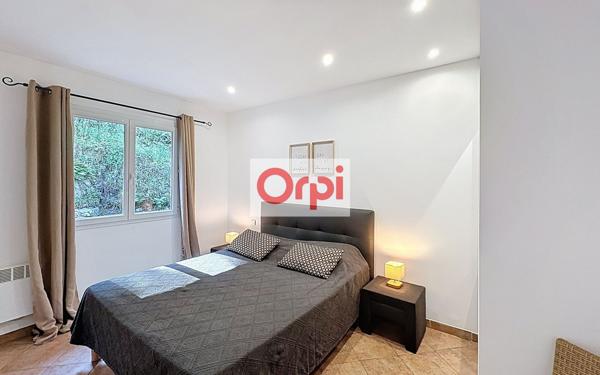 Maison à vendre    7 pièces •  Figari