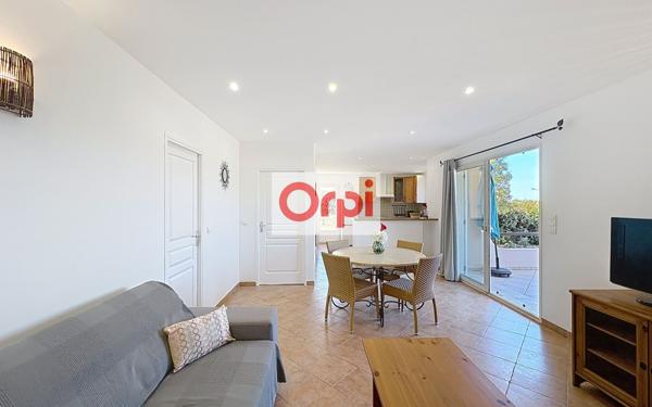 Maison à vendre    7 pièces •  Figari