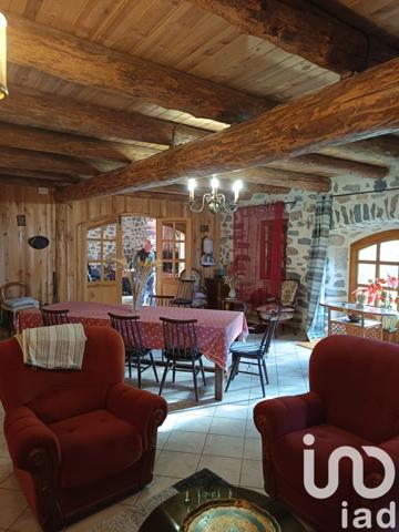 Maison à vendre 4 pièces 185 m² Saint-Julien-Chapteuil