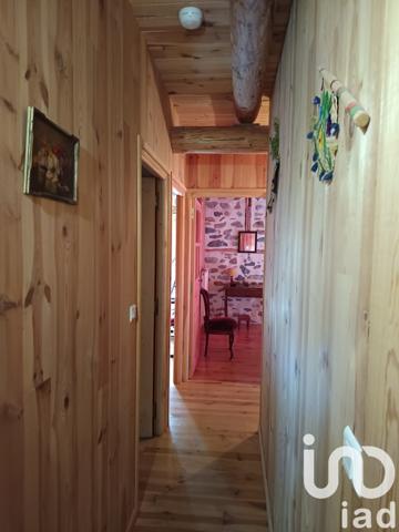 Maison à vendre 4 pièces 185 m² Saint-Julien-Chapteuil