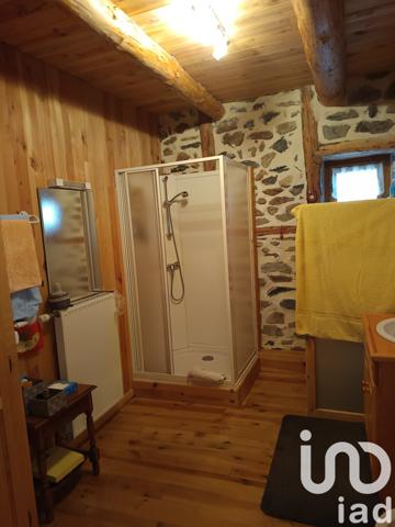 Maison à vendre 4 pièces 185 m² Saint-Julien-Chapteuil