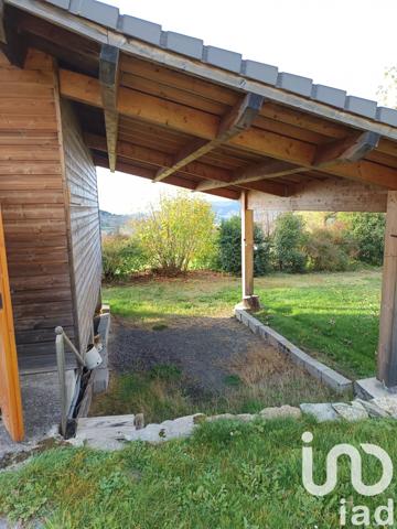 Maison à vendre 4 pièces 185 m² Saint-Julien-Chapteuil