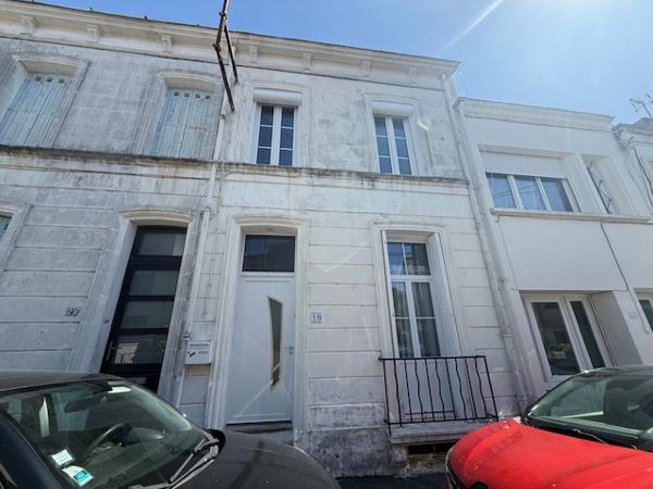 Royan (17200) 

CENTRE VILLE DE ROYAN MAISON DE VILLE