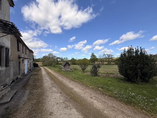 Domaine de caractère sur 15 hectares aux portes du Gers