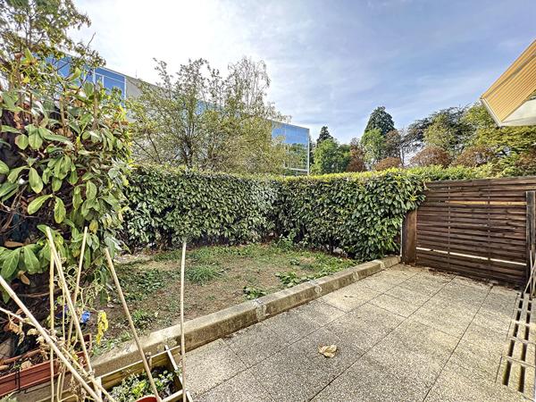Proche commerces, écoles et gare de Franconville, appartement 3 pièces de 54 m² - Jardin