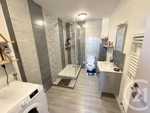 Appartement F3 à vendre  3 pièces - 53,52 m 2   BEAUCOURT  - 90