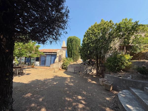 Maison à vendre 5 pièces LES ISSAMBRES (83)