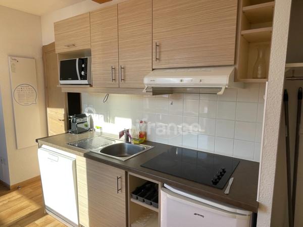 En Savoie (73), à vendre station de ski, Domaine Galibier Thabor 1800, T2, balcon, piscine, belle vue