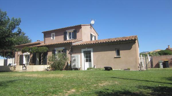 Maison à vendre 4 pièces PERNES LES FONTAINES (84)