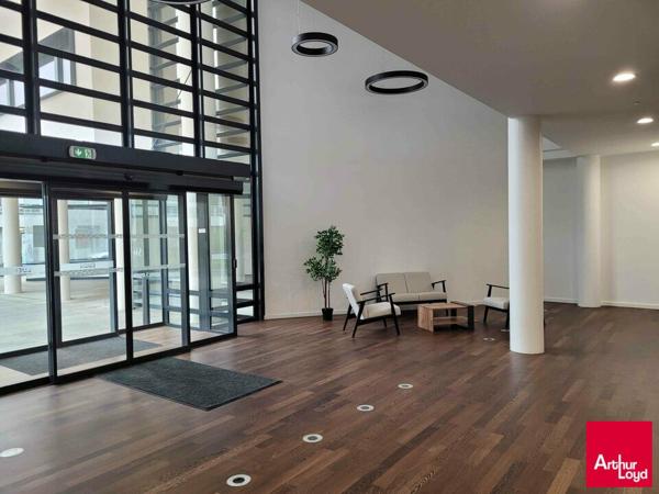 LOCATION BUREAU LE MANS GARE SUD TGV 405m² AVEC PARKING